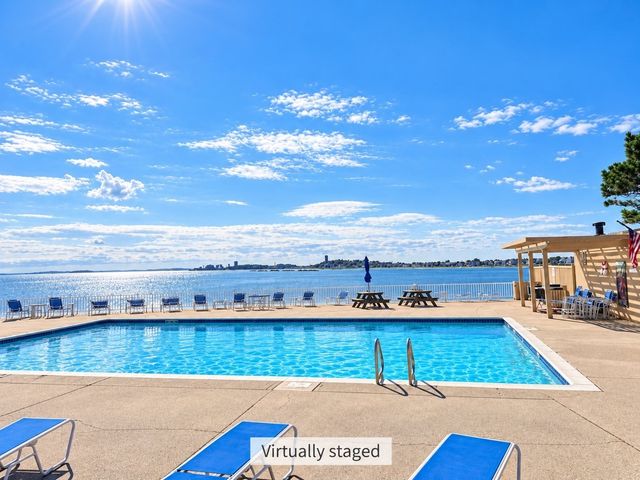 1 Seal Harbor 413, Winthrop, MA 02152