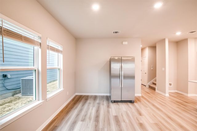 1532 Homestead Farms DR, Round Rock, TX 78665
