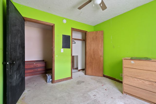 2385 Midway Rd, Smithville, TN 37166