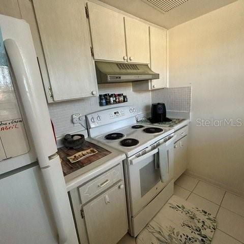 1845 S HIGHLAND AVENUE 15, Largo, FL 33756