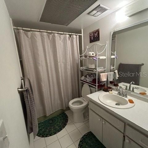 1845 S HIGHLAND AVENUE 15, Largo, FL 33756