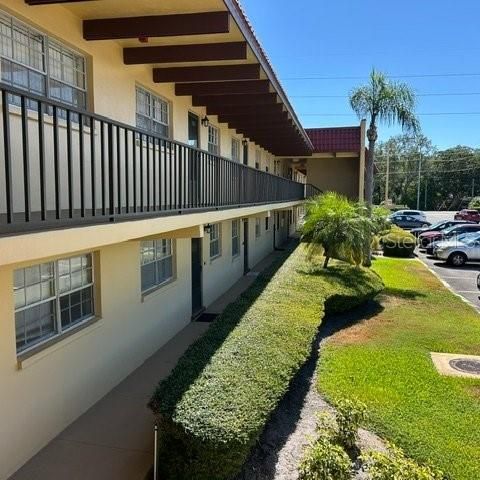 1845 S HIGHLAND AVENUE 15, Largo, FL 33756