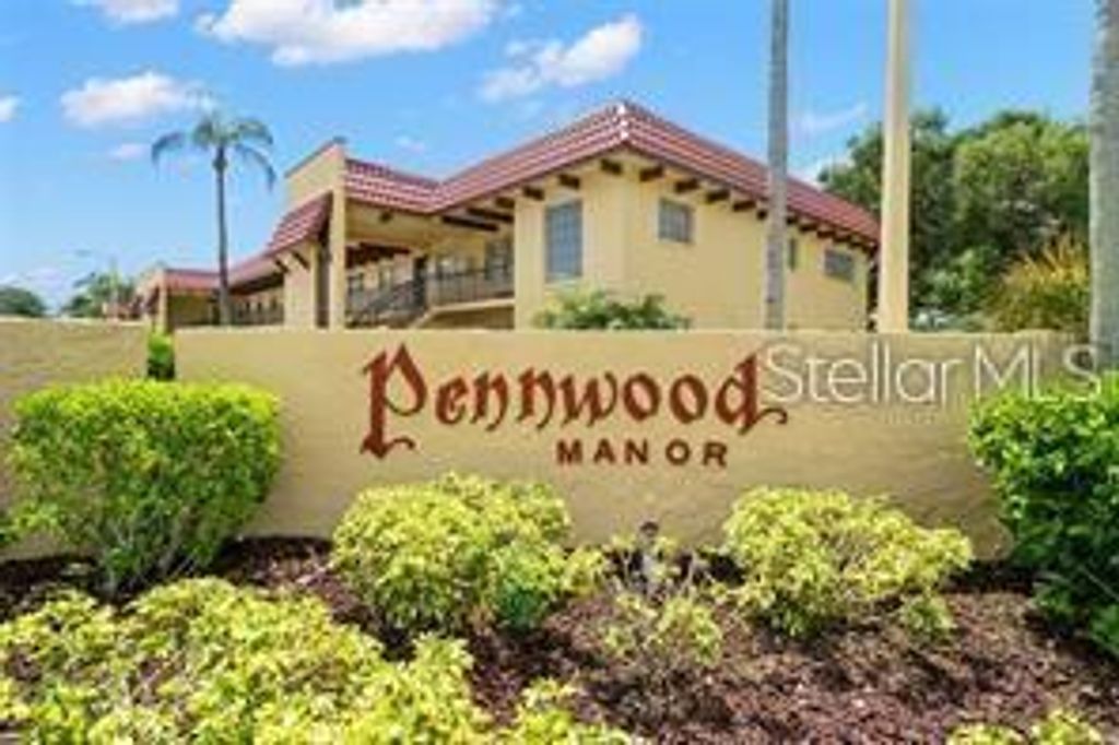 1845 S HIGHLAND AVENUE 15, Largo, FL 33756