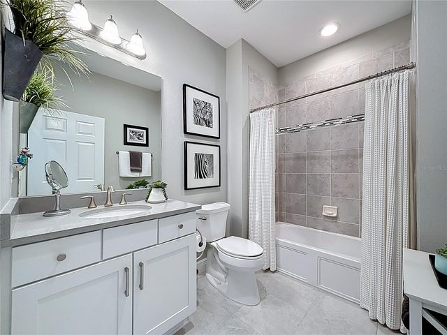 202 BELLA VISTA TERRACE D, North Venice, FL 34275