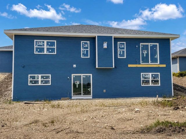 1150 Red Hawk Drive, Milton, WI 53563