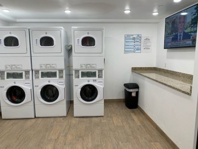 16 Fifth Street 11, Chelsea, MA 02150