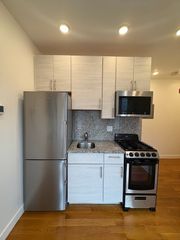 16 Fifth Street 11, Chelsea, MA 02150