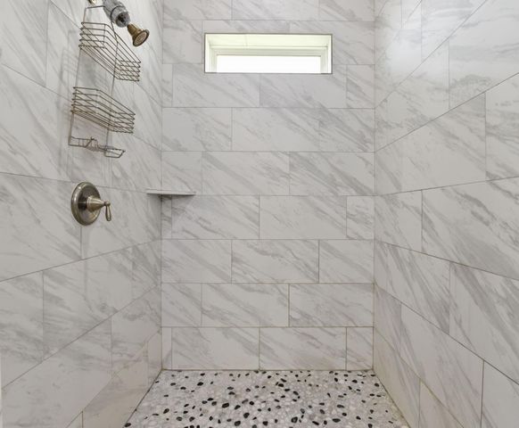 134 Comal Drive, Baytown, TX 77523