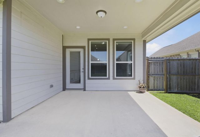 134 Comal Drive, Baytown, TX 77523