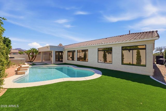 7776 E SANDS Drive, Scottsdale, AZ 85255