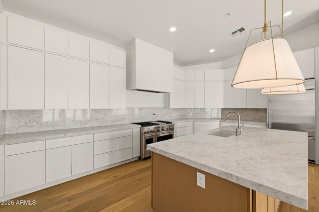 7776 E SANDS Drive, Scottsdale, AZ 85255