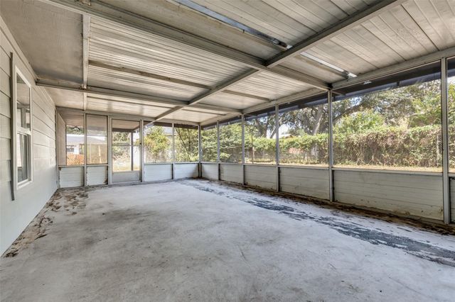 200 Pine Street, Prairie View, TX 77445