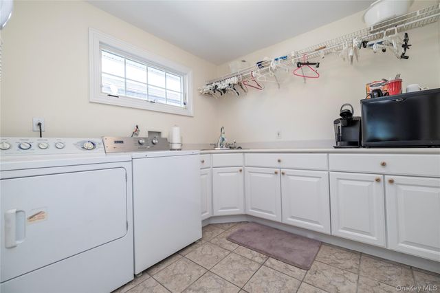 19 Oak Shore Drive, Bayville, NY 11709