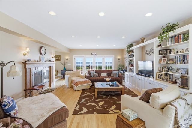 19 Oak Shore Drive, Bayville, NY 11709
