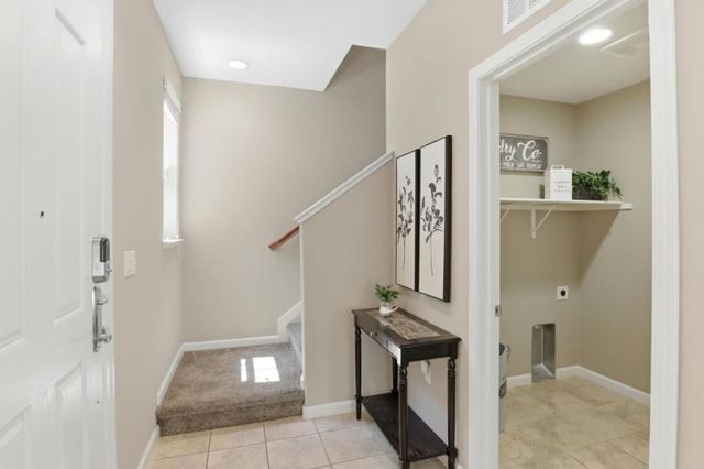 57 Regency Place, Hayward, CA 94544
