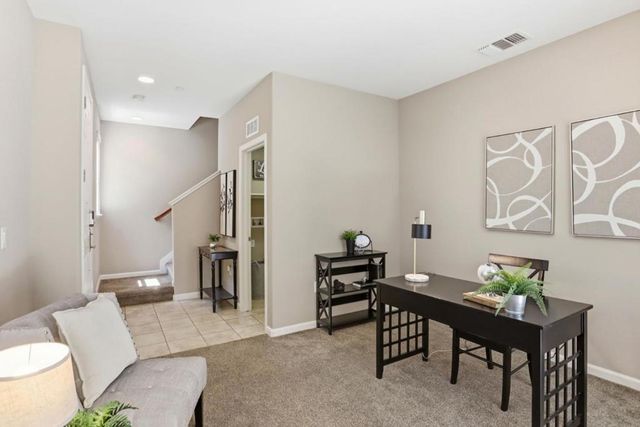 57 Regency Place, Hayward, CA 94544