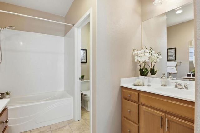 57 Regency Place, Hayward, CA 94544