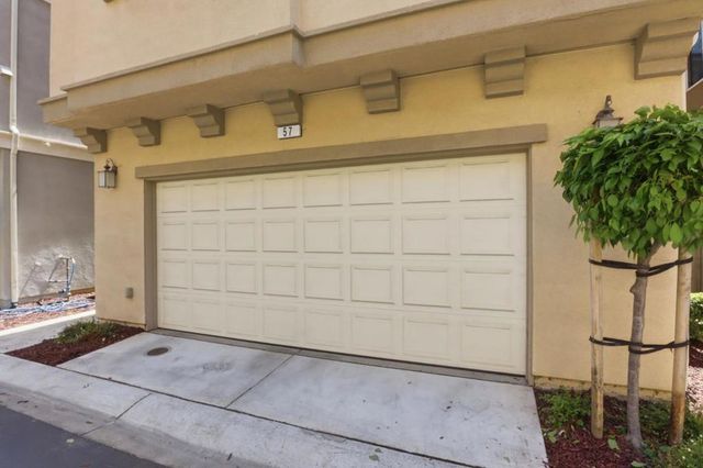 57 Regency Place, Hayward, CA 94544