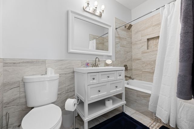 6112 S Vernon Avenue, Chicago, IL 60637