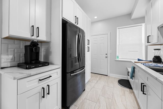 6112 S Vernon Avenue, Chicago, IL 60637