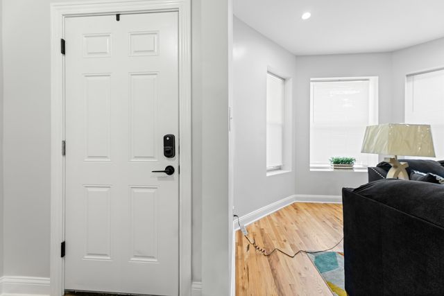 6112 S Vernon Avenue, Chicago, IL 60637