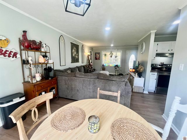 9826 State Route 945, Melber, KY 42069