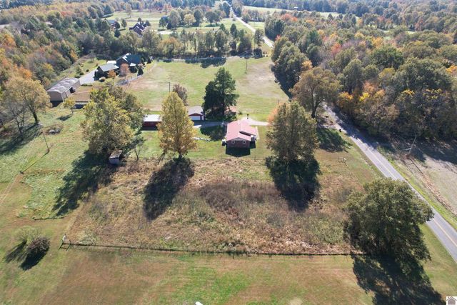 9826 State Route 945, Melber, KY 42069