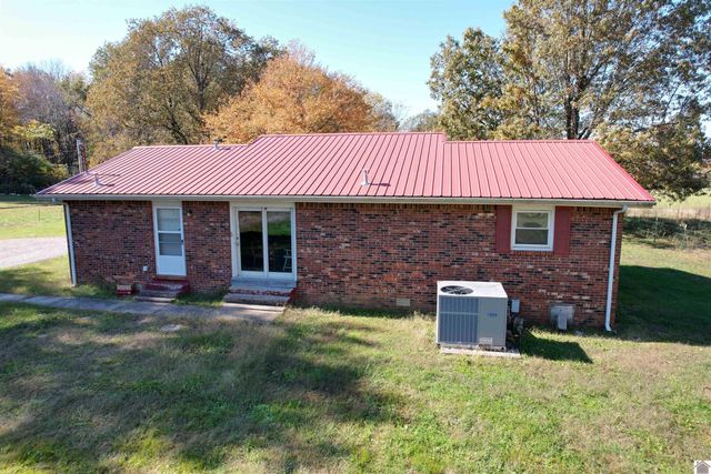 9826 State Route 945, Melber, KY 42069