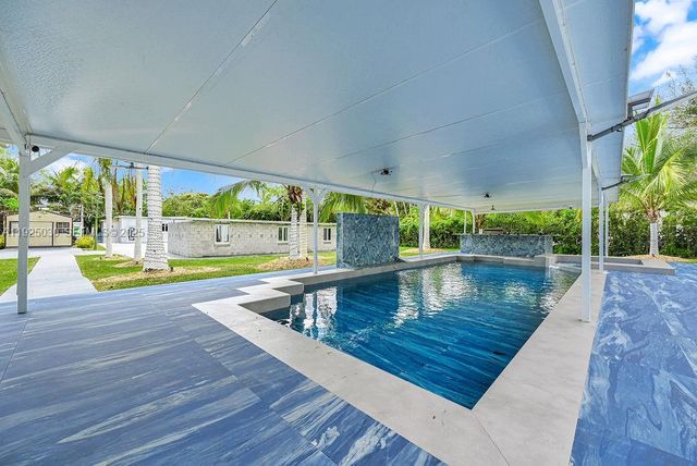 7830 SW 120th St, Pinecrest, FL 33156