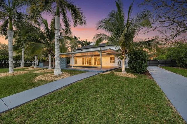 7830 SW 120th St, Pinecrest, FL 33156