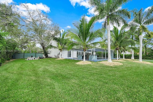 7830 SW 120th St, Pinecrest, FL 33156