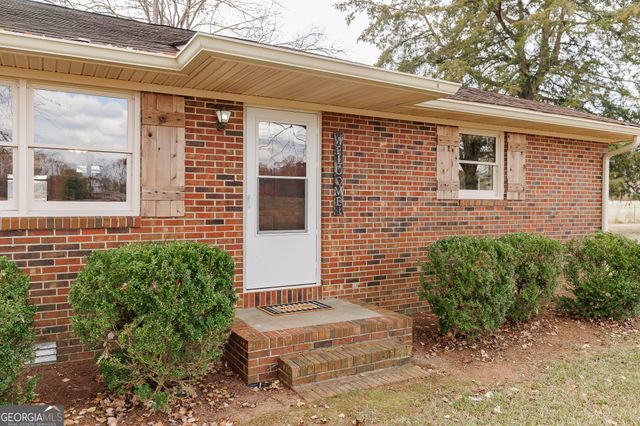 1719 Hwy 98, Danielsville, GA 30633