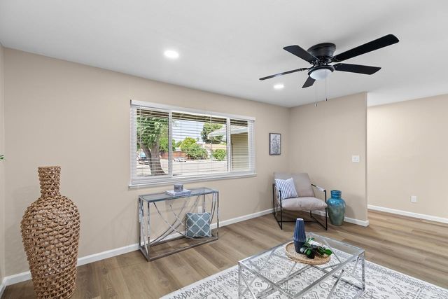 688 Chestnut Ave, Tracy, CA 95376
