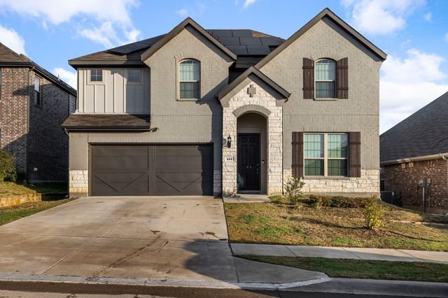 444 Pheasant Hill Lane, Fort Worth, TX 76028