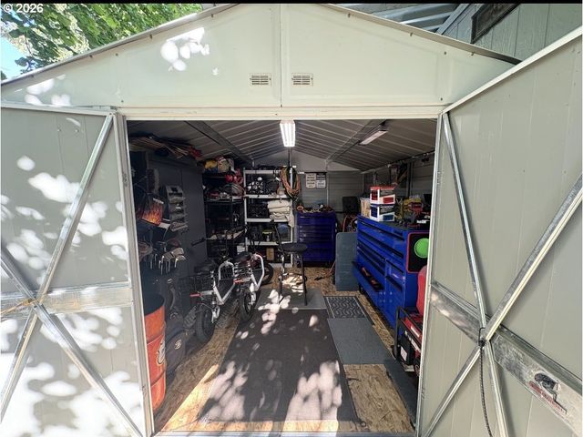 27645 SNYDER Rd 14, Junction City, OR 97448