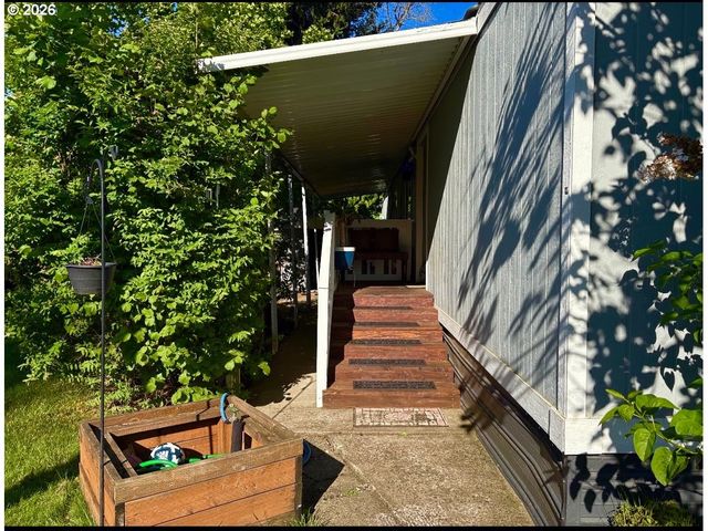 27645 SNYDER Rd 14, Junction City, OR 97448