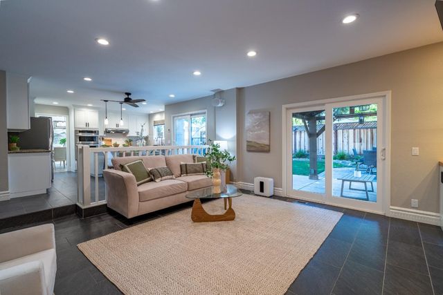 15915 La Escuela Court, Morgan Hill, CA 95037