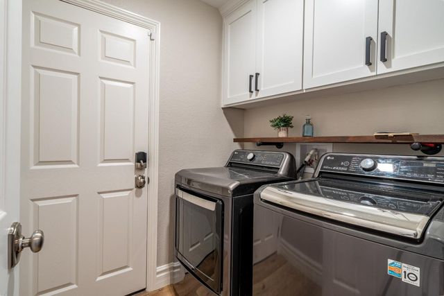 15915 La Escuela Court, Morgan Hill, CA 95037