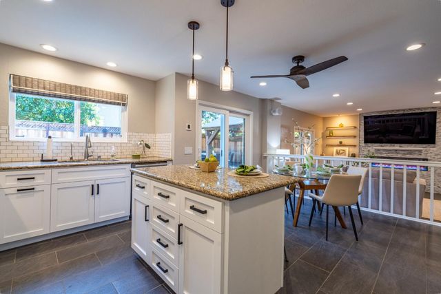 15915 La Escuela Court, Morgan Hill, CA 95037