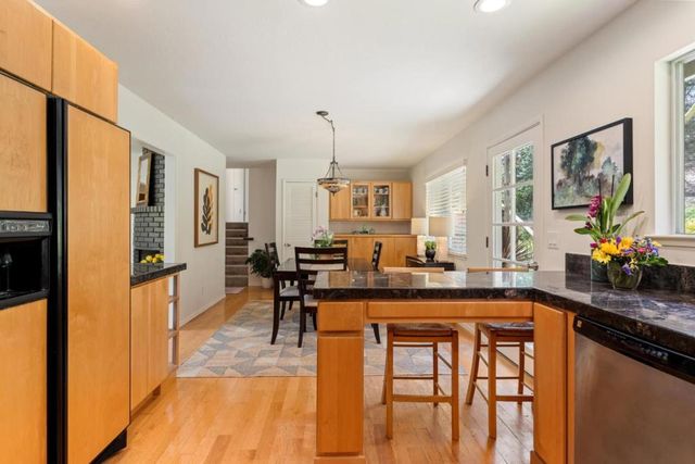 6970 Lakeview Drive, Salinas, CA 93907