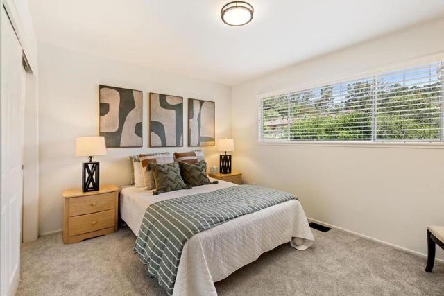 6970 Lakeview Drive, Salinas, CA 93907