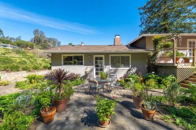 6970 Lakeview Drive, Salinas, CA 93907