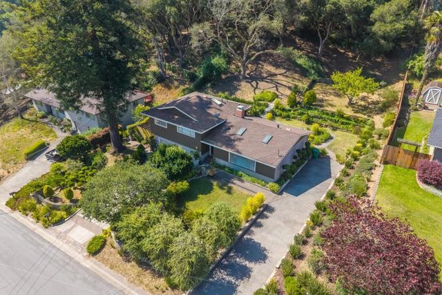6970 Lakeview Drive, Salinas, CA 93907