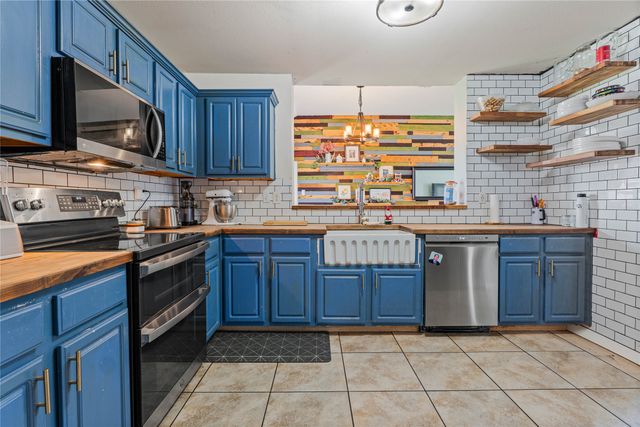 810 Maples Avenue, Mckinney, TX 75069