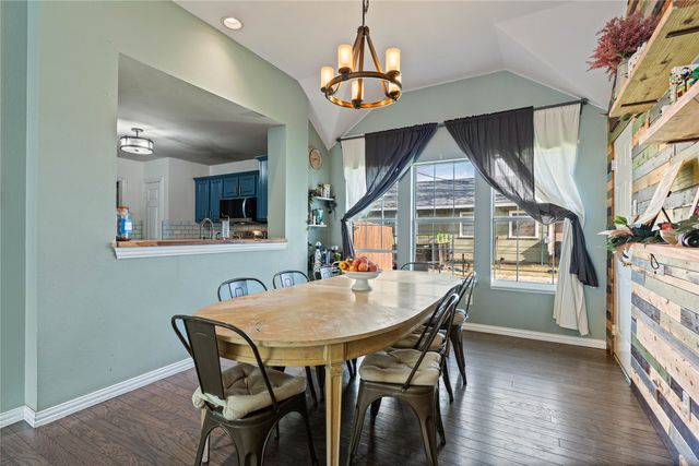 810 Maples Avenue, Mckinney, TX 75069