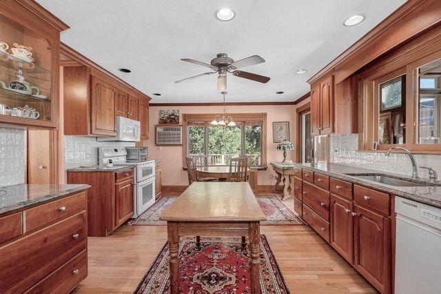 27 Sprague St, Malden, MA 02148