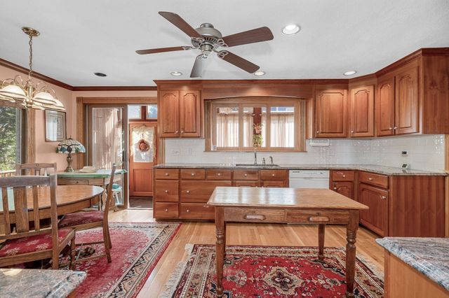 27 Sprague St, Malden, MA 02148