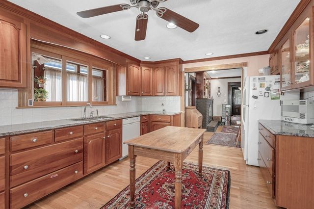 27 Sprague St, Malden, MA 02148