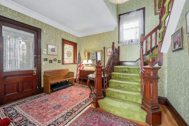 27 Sprague St, Malden, MA 02148