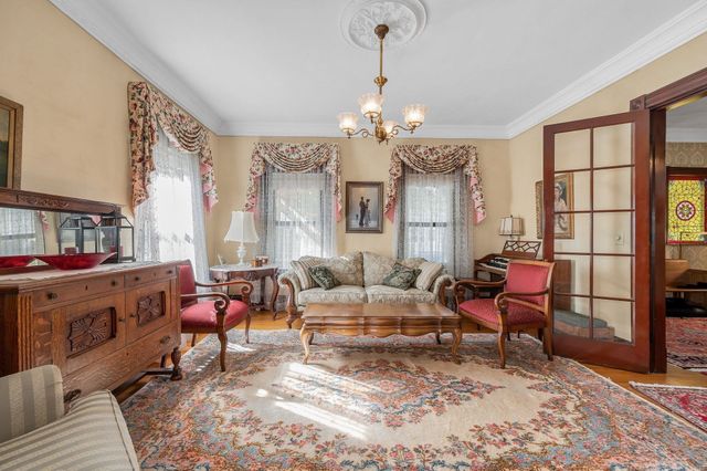 27 Sprague St, Malden, MA 02148